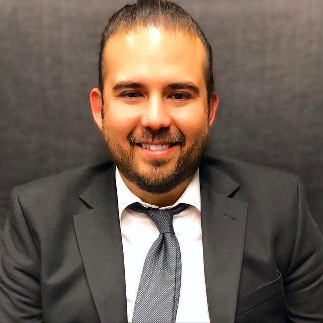 Agent Photo