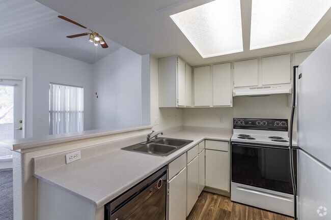 20 Fifty One, Las Vegas, NV 89108 - photo 6