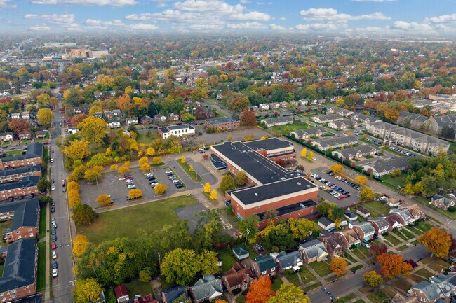 The Schulze Academy for Technology & Arts services the young students of Schulze.