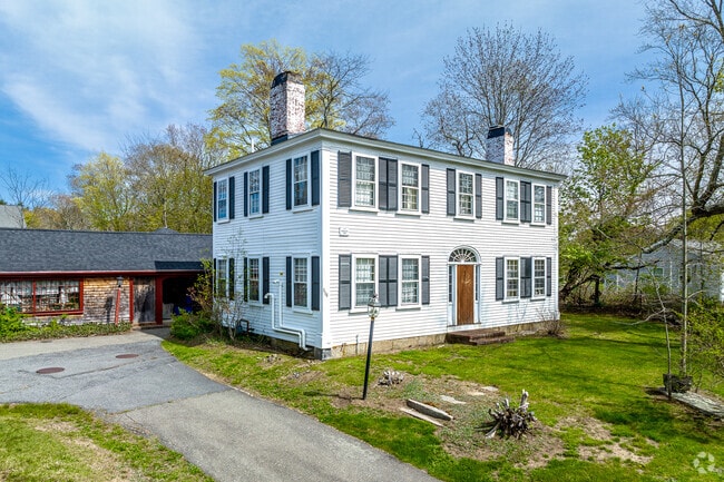 This federal style home in East Bridgewater was built in 1791.