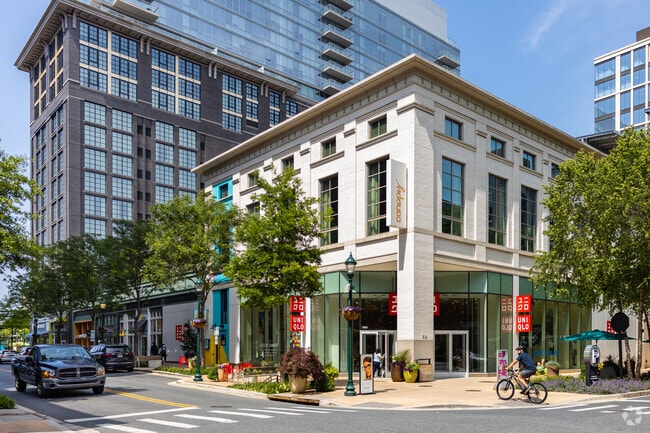 Pike & Rose in North Bethesda is the perfect place to shop, dine, or enjoy a bike ride.
