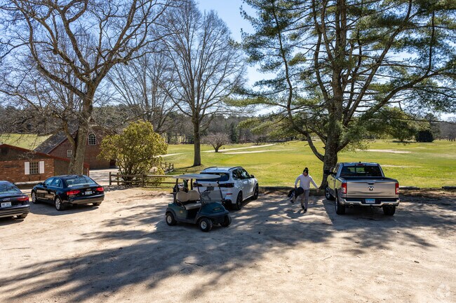 Have a swing at the golf campus of Exeter Country Club in RI.