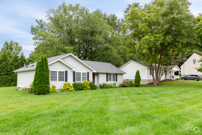 Ranch homes in Glade-Westover are an affordable option for new homebuyers.