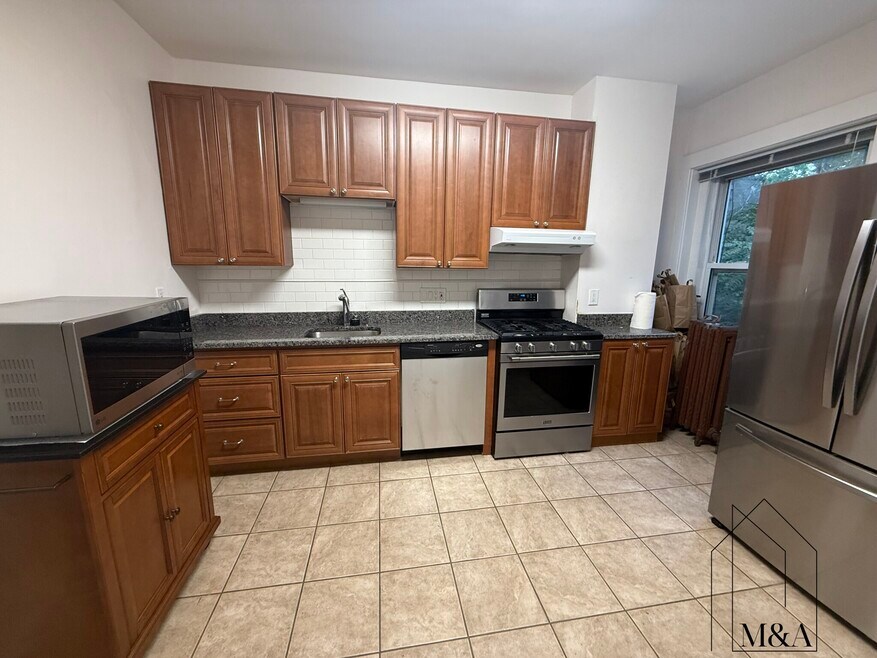 43 Strathmore Rd unit 3, Brighton, MA 02135 - photo 1