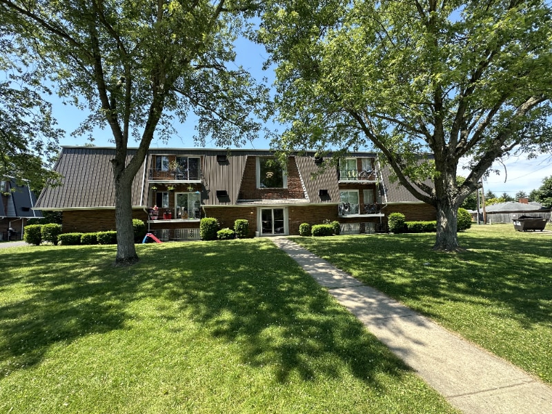 1520 Spruce Ave unit 10, Sidney, OH 45365 - photo 1