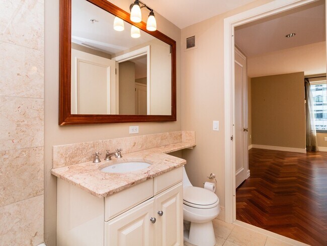 Ritz-Carlton Residences Tower 2 unit 17C, Boston, MA 02111 - photo 6