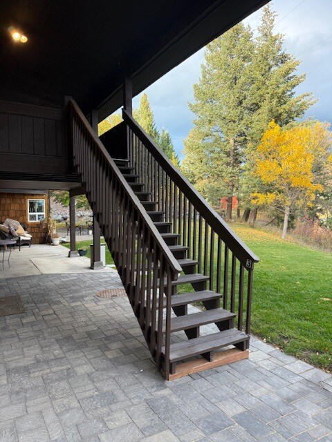Stair access to entrance of Apt #3
