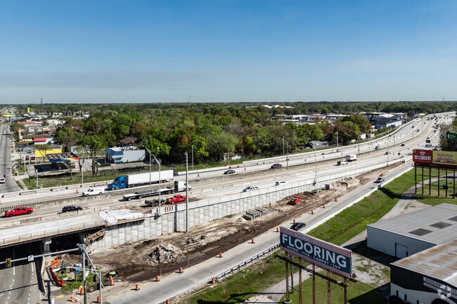 Hillcrest has multiple interstate connections making it simple for residents to commute.