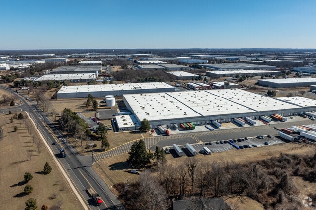 Dayton's eastern side is home to distribution centers and businesses, providing jobs and easy commuting options.