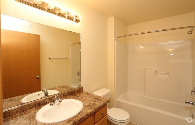 Soda Creek Estates, Oshkosh, WI 54901 - photo 4