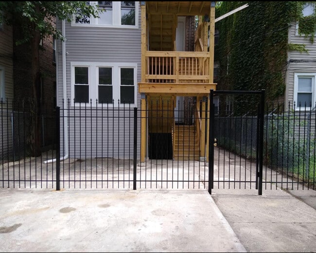 7944 S Ellis Ave, Chicago, IL 60619 - photo 7