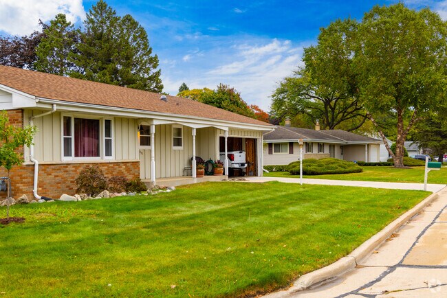 Two single-story homes line a quiet street in North Bay-Shorecrest.