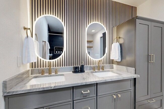 5757 Martel Ave unit A12, Dallas, TX 75206 - photo 7