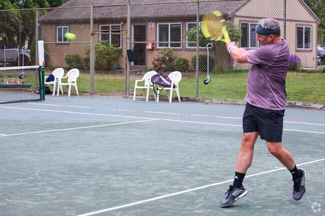 Tennis enthusiasts from Gloucester Crossing often spend their days honing their skills on the courts at the nearby Beverly Golf and Tennis Club.