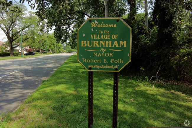 Welcome to Village of Burnham Green sign, next to golf course, Illinois.