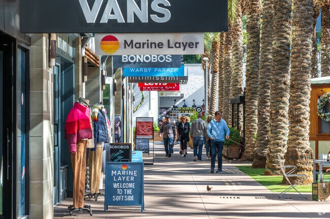 Rio Verde residents can shop at dozens of name-brand stores in nearby Scottsdale Quarter.