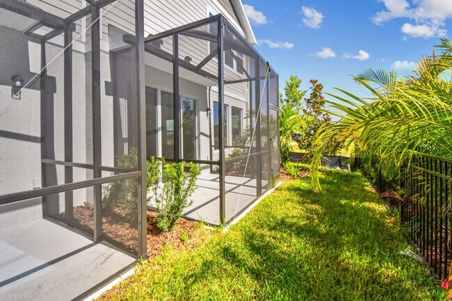 10712 Oak Bend Dr, Parrish, FL 32419 - photo 4