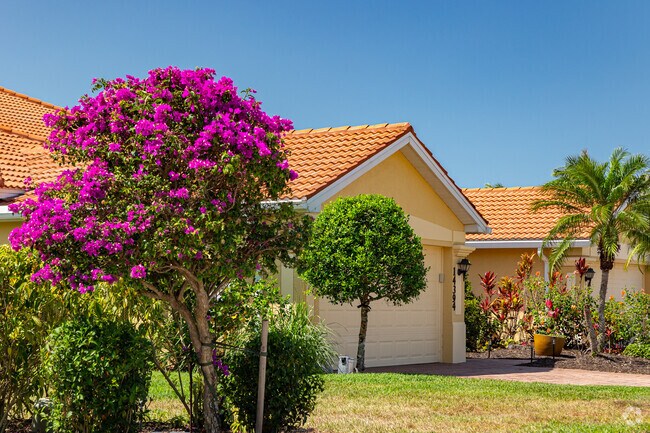 Reflection Lakes has beautiful blooms and manicured landscaping throughout the community.