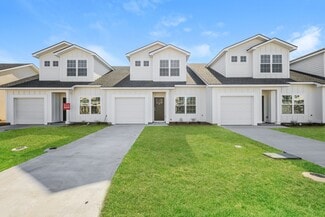 1019 Walker Point Way, Brunswick, GA 31525