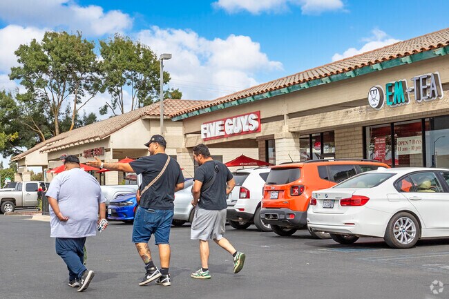 There are a variety of shops and services at Yosemite North Shopping Center in Bellevue.