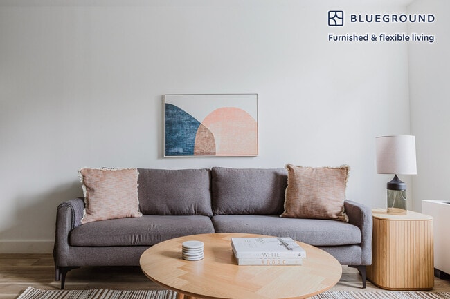 600 Columbus Ave unit FL3-ID1671, New York, NY 10024 - photo 2