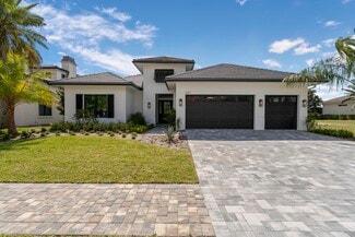 207 SE Bella Strano, Port Saint Lucie, FL 34984