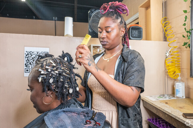 Grind Time keeps Putney residents looking their best.