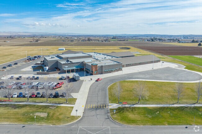 Sierra Vista Middle School serves students in the Sunnyside area.