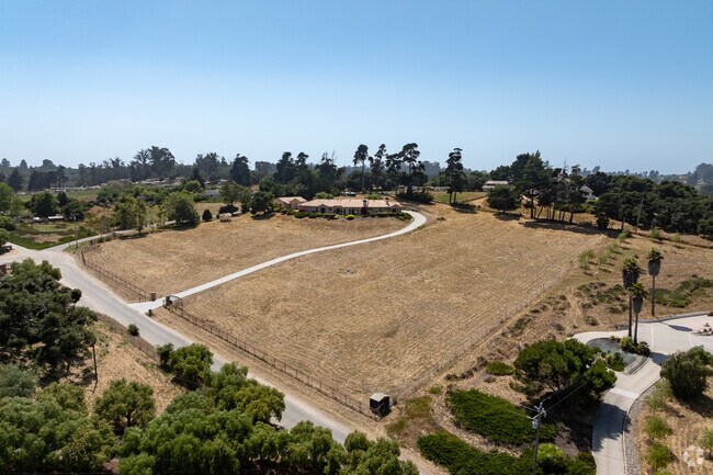 It's common to find large estate properties with at least an acre in Los Berros.