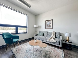 1261 8th St Unit ID1036769P, West Des Moines, IA 50265