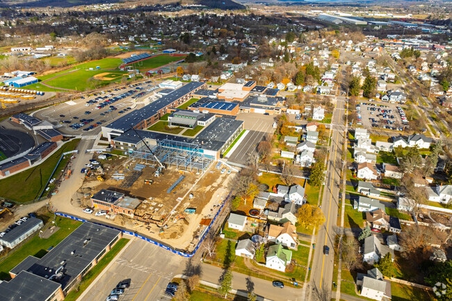 Horseheads High School earns a B-plus and serves Catlin families with strong academics.