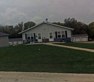 N843 Amanda St, Oconomowoc, WI 53066