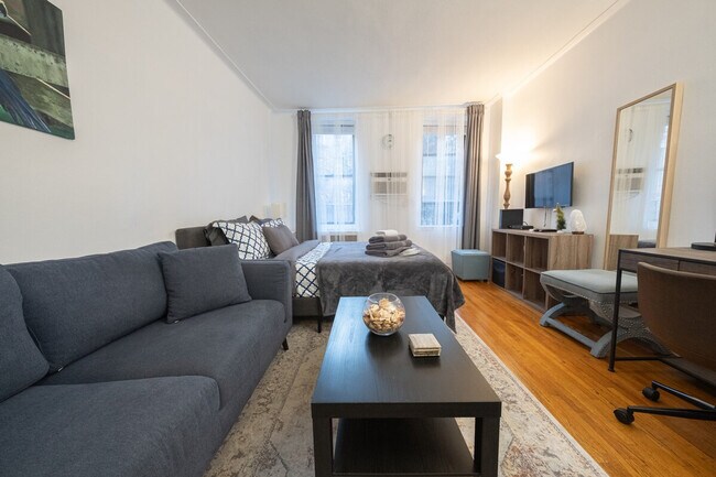 1422 2nd Ave unit ID1031985P, New York, NY 10021 - photo 3