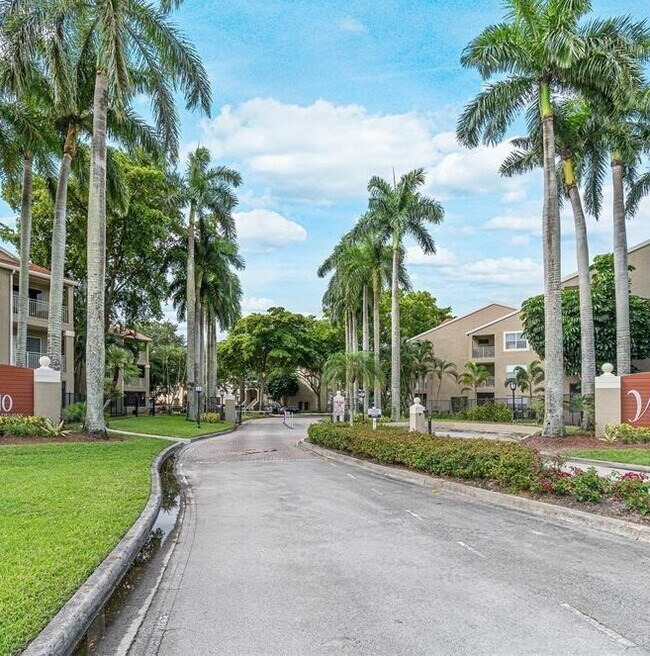 1845 Palm Cove Blvd Unit the verano, Delray Beach, FL 33445