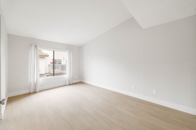 2 Summerset, Irvine, CA 92603 - photo 4