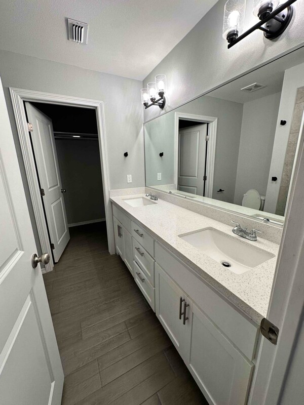 2212 Northridge Ave unit D, Harlingen, TX 78550 - photo 7