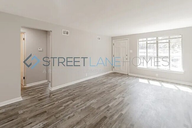 6949 Pasadena Blvd, Saint Louis, MO 63121 - photo 3