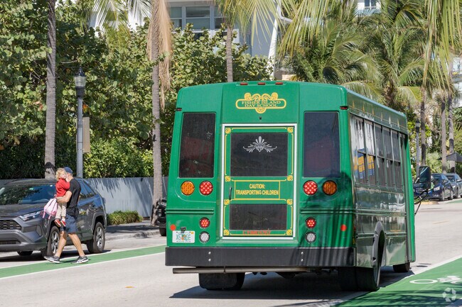 The Fisher Island Day School is the only school on the island.