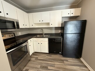 555 N Dupont Ave Unit B27, Nashville, TN 37115