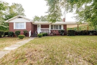 1303 Whitehorse St, Sumter, SC 29150