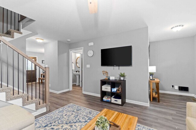 863 Central Ave unit ID1367385P, Clarksville, TN 37040 - photo 7