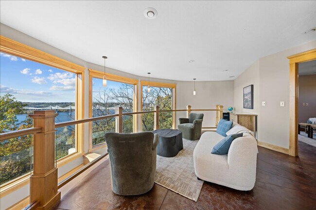 1248 Wi-35 unit ID1337488P, Hudson, WI 54016 - photo 2