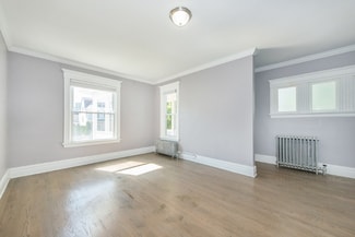 233 Glenwood Ave, East Orange, NJ 07017