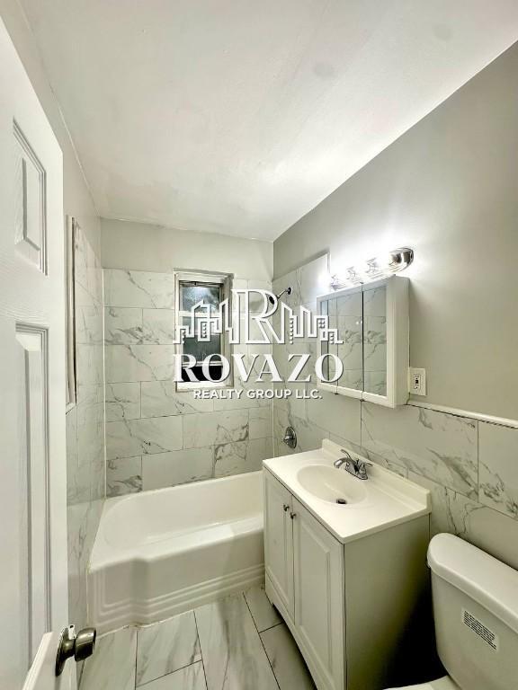 129 Chancellor Ave unit E06, Newark, NJ 07112 - photo 2