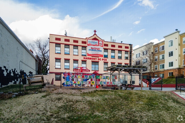 Harmony DC Public Charter School - School of Excellence