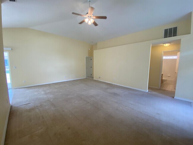 487 Winwood Ct, Port Charlotte, FL 33954 - photo 4