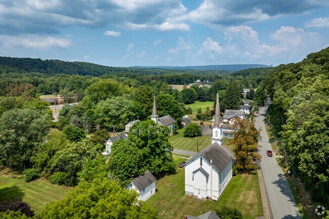 Knowlton Township is located in the Kittatinny Valley section of the Great Appalachian Valley.