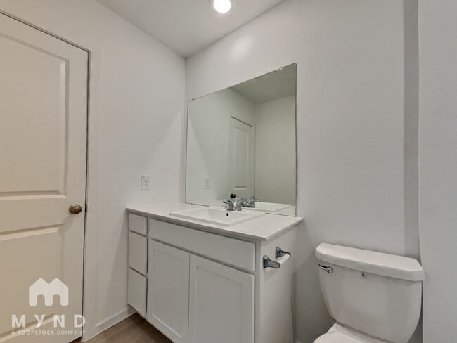 1737 Lofty Cedar Ct, Conroe, TX 77301 - photo 7