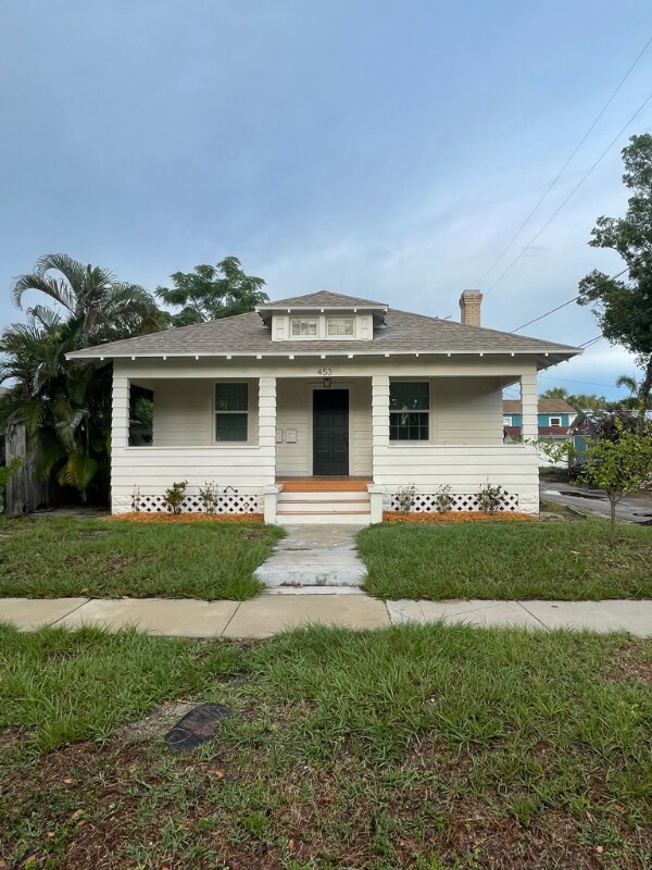 453 24th St N, Saint Petersburg, FL 33713