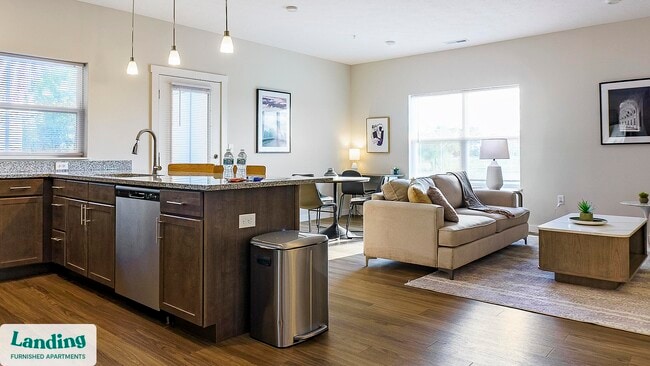 9906 Runway Dr unit 2569-208, Indianapolis, IN 46234 - photo 4